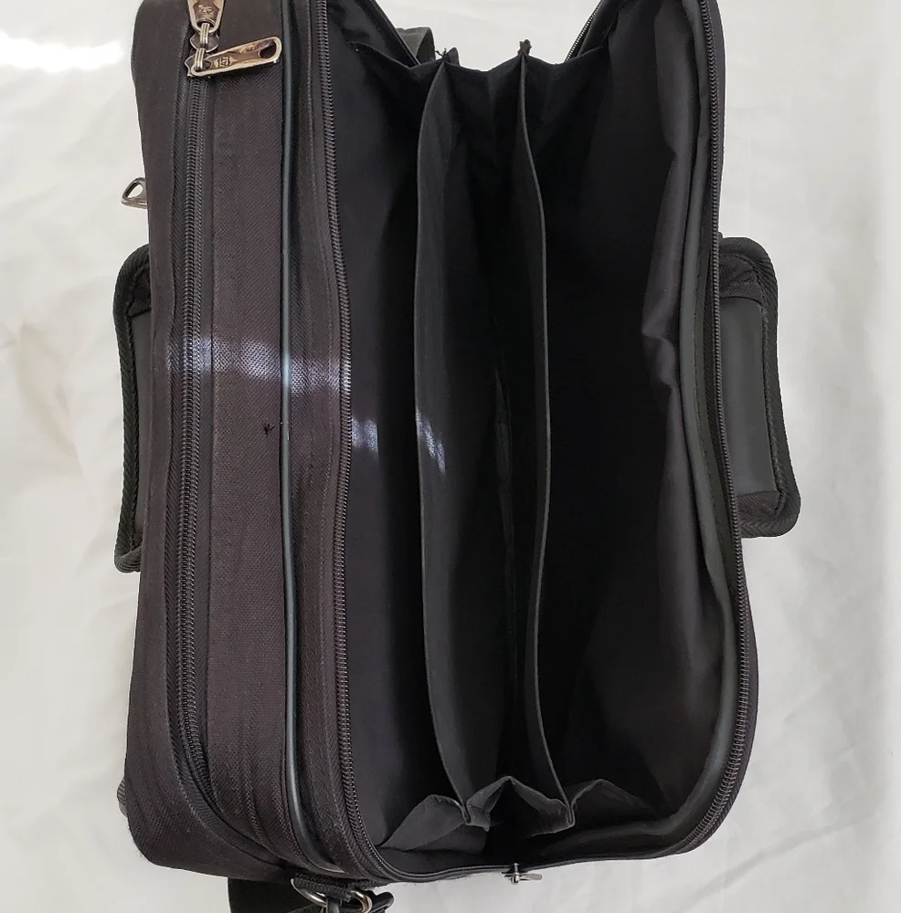 American Tourister Laptop Bag